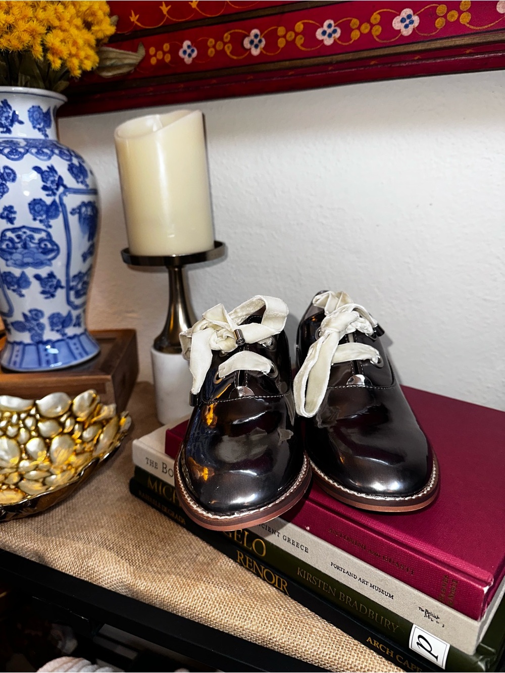 Midnight Velvet Silver Patent Oxford with Ribbon Laces - Picture 3 of 11